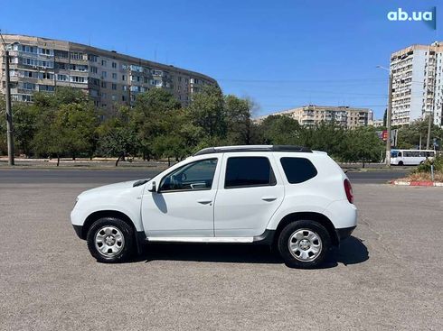 Renault Duster 2014 - фото 8