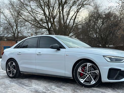 Audi A4 2022 белый - фото 11