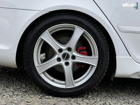 Skoda Octavia 2012 - фото 21
