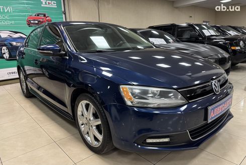 Volkswagen Jetta 2013 синий - фото 7