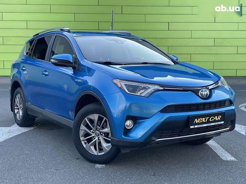 Toyota RAV4 2017 - фото 3