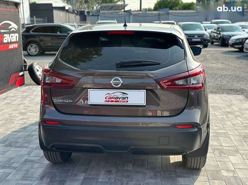 Nissan Qashqai 2020 - фото 16