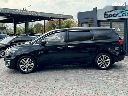 Kia Carnival 2017 - фото 6