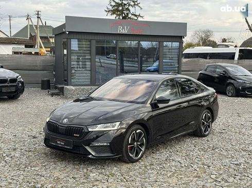 Skoda Octavia 2021 - фото 13