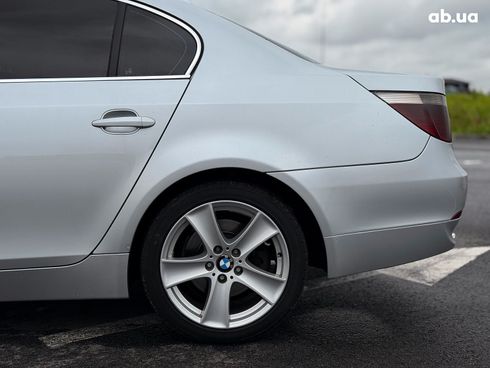 BMW 5 серия 2005 серый - фото 7