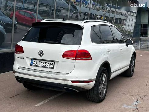 Volkswagen Touareg 2015 - фото 6
