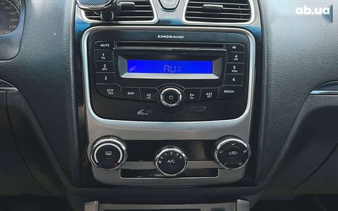 Geely Emgrand 7 2013 - фото 16