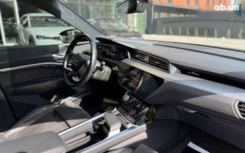 Audi E-Tron 2020 - фото 18
