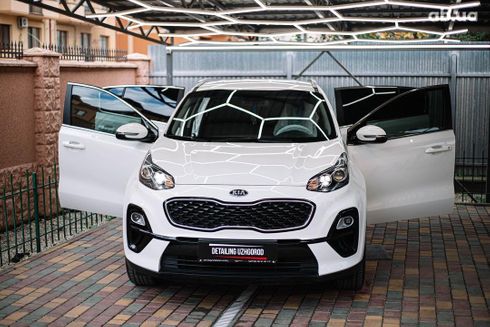 Kia Sportage 2018 белый - фото 9