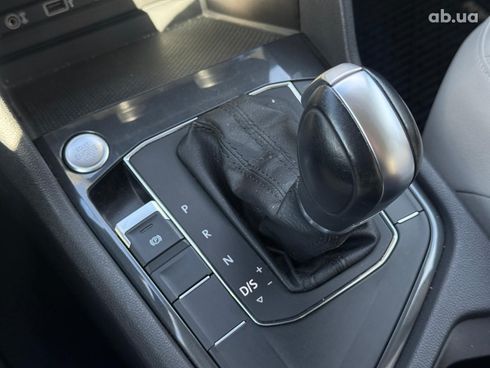 Volkswagen Tiguan 2017 красный - фото 21