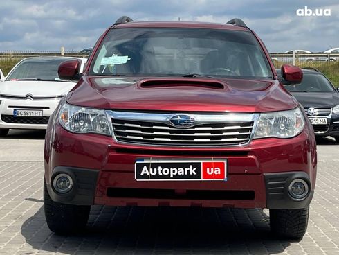 Subaru Forester 2012 красный - фото 2