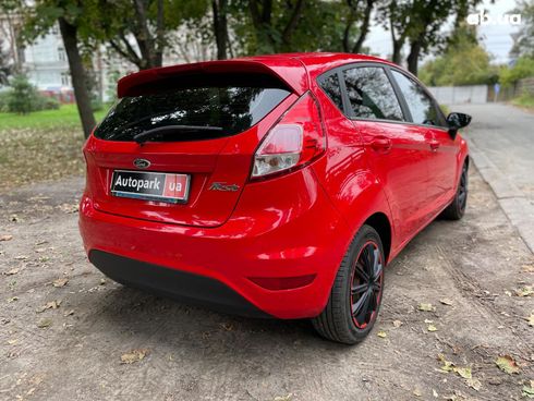 Ford Fiesta 2013 красный - фото 9