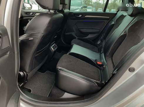 Renault Megane 2018 - фото 26