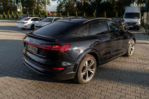Audi Q4 Sportback e-tron 2021 - фото 6
