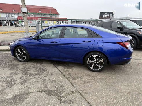 Hyundai Elantra 2023 - фото 5