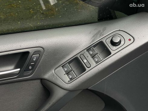 Volkswagen Tiguan 2011 серый - фото 14