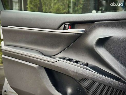 Toyota Camry 2018 - фото 21