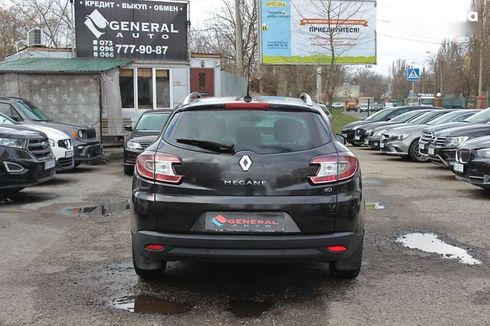 Renault Megane 2010 - фото 8
