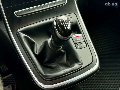 Renault Scenic 2017 - фото 23