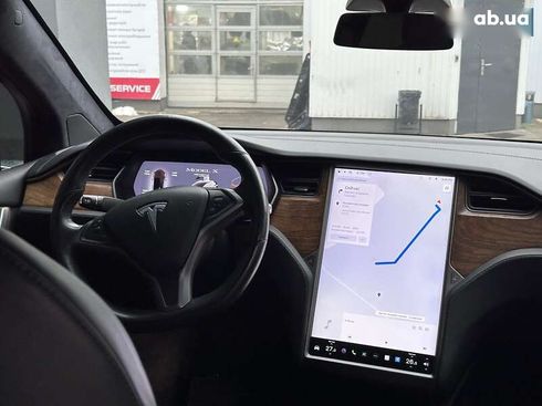 Tesla Model X 2019 - фото 16