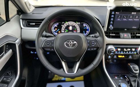 Toyota RAV4 2020 - фото 19