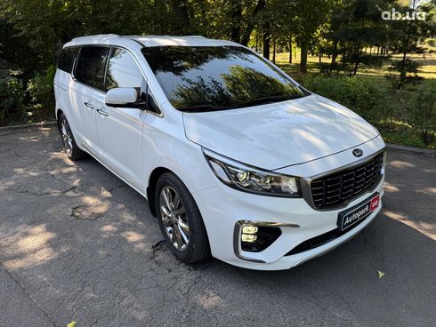 Kia Carnival 2019 белый - фото 5