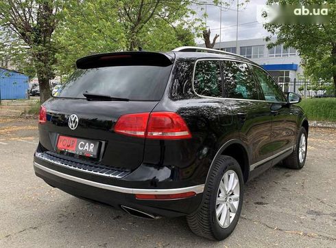 Volkswagen Touareg 2016 - фото 24