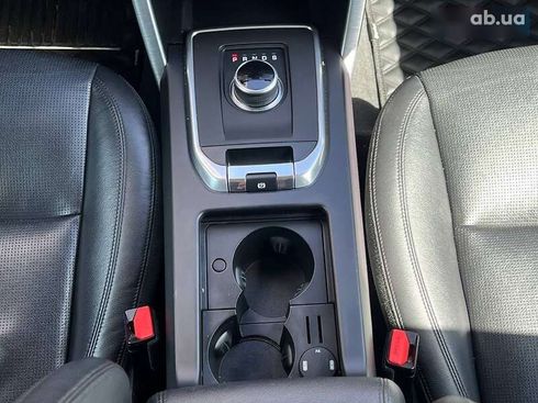 Land Rover Discovery Sport 2017 - фото 16