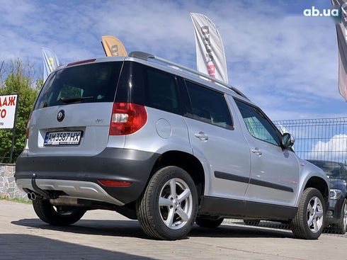 Skoda Yeti 2012 - фото 14