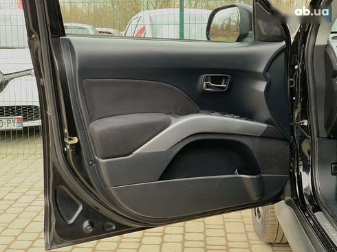 Mitsubishi Outlander XL 2009 - фото 23