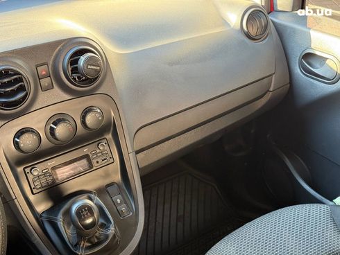 Mercedes-Benz Citan 2014 красный - фото 13