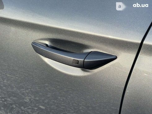 Hyundai IONIQ Electric 2019 - фото 17