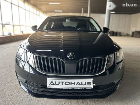 Skoda Octavia 2017 - фото 2