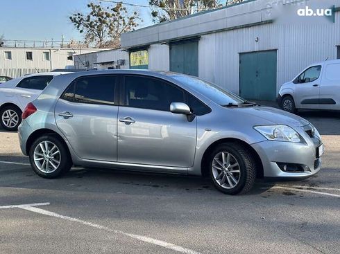 Toyota Auris 2008 - фото 5