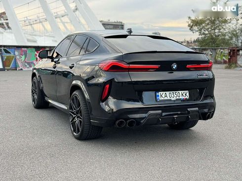 BMW X6 M 2022 - фото 11