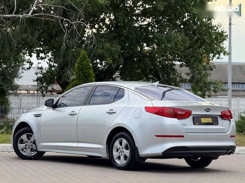 Kia K5 2014 - фото 14