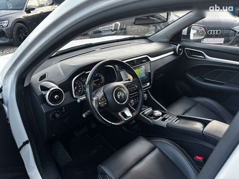 MG ZS EV 2021 - фото 20