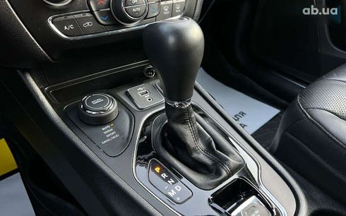 Jeep Cherokee 2020 - фото 15