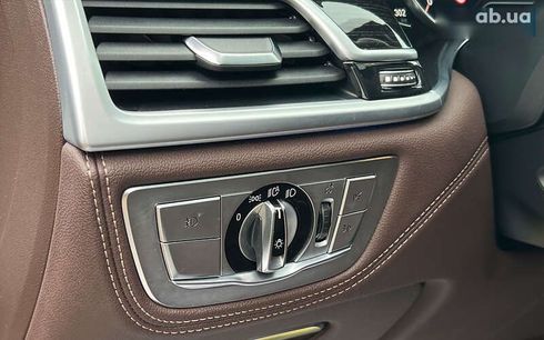 BMW 7 серия 2017 - фото 21