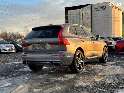 Volvo XC60 2019 - фото 3