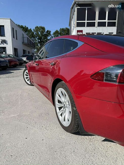 Tesla Model S 2017 - фото 17