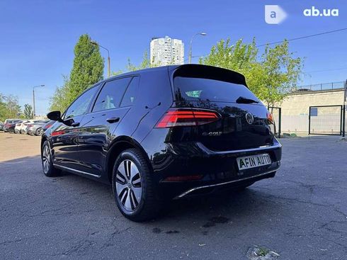 Volkswagen e-Golf 2017 - фото 10