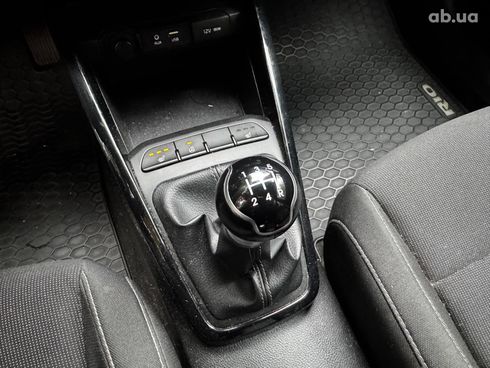 Kia Rio 2018 черный - фото 66