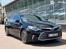 Продаж вживаних Toyota Avalon в Київській області - купити на Автобазарі