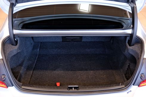 Volvo S60 2018 серый - фото 9