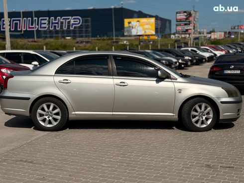 Toyota Avensis 2004 серый - фото 4