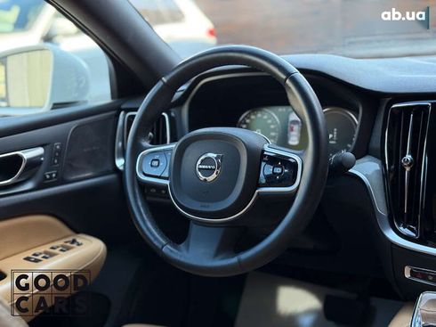 Volvo S60 2020 - фото 26