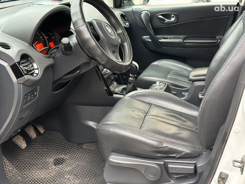 Renault Koleos 2011 белый - фото 7