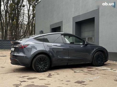 Tesla Model Y 2022 - фото 9