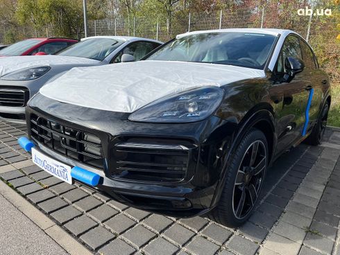 Porsche Cayenne Coupe 2022 - фото 26